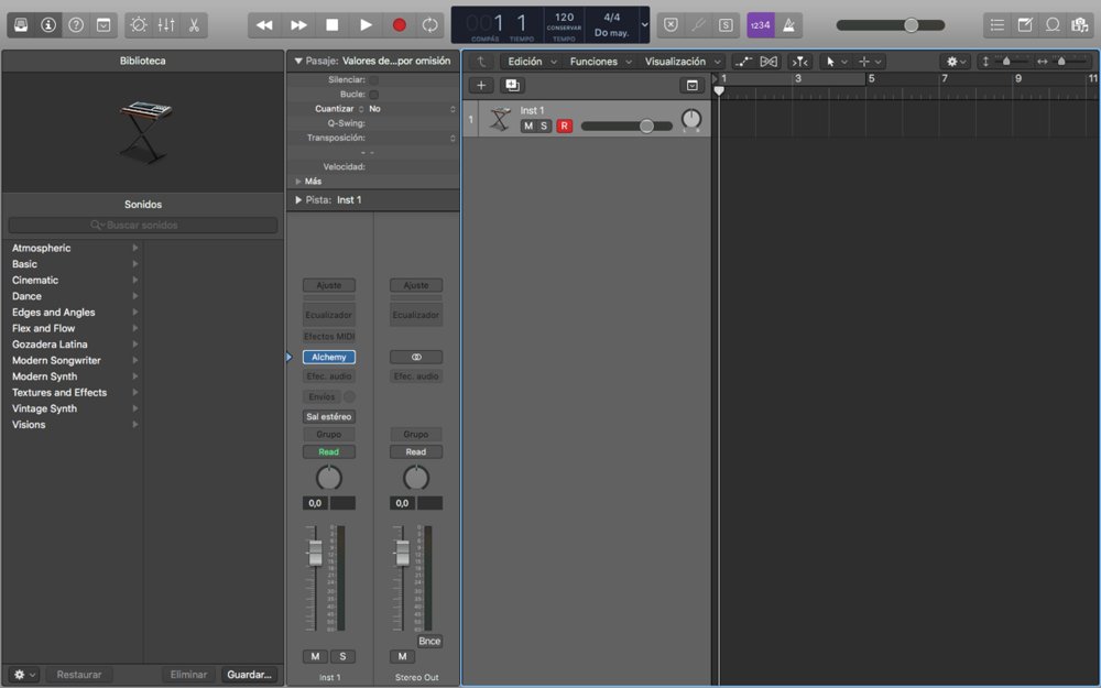 Logic Proのメインウィンドウ。左にライブラリ、中央にミキサー、右にトラック領域が並ぶ